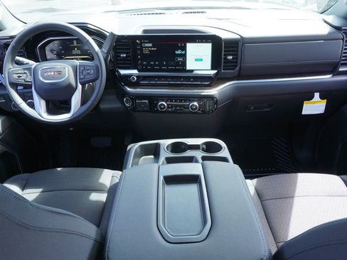 New 2026 GMC Sierra 1500 Elevation image 12