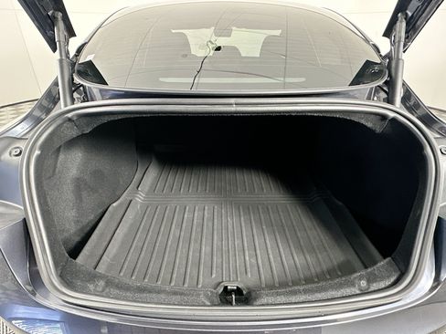 Used 2025 Tesla Model 3 Long Range RWD image 29