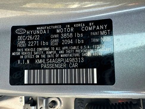 Used 2023 Hyundai Elantra SEL w/ Convenience Package image 36