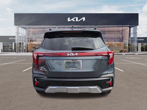 Certified 2024 Kia Seltos EX FWD image 5