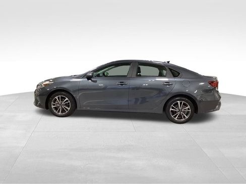 Certified 2023 Kia Forte LXS image 12