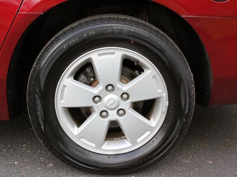 Used 2009 Chevrolet Impala LT FWD image 29