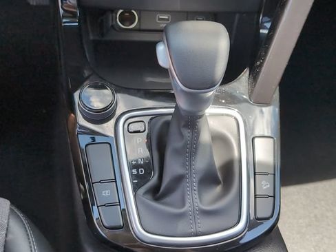 Used 2025 Kia Seltos S FWD image 20