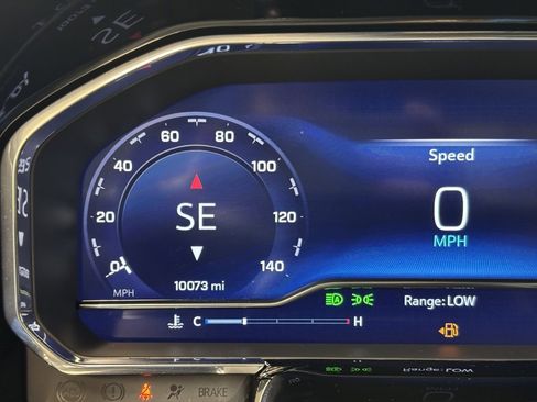 Used 2024 Chevrolet Silverado 1500 LT image 30