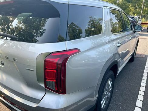 Certified 2025 Hyundai Palisade SEL AWD/4WD image 6