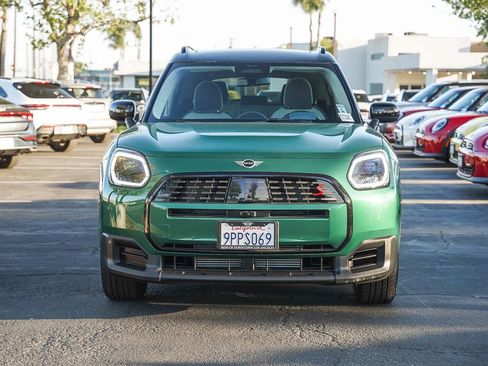 Used 2025 MINI Cooper Countryman S w/ Comfort Package Max image 2