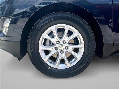 Used 2020 Chevrolet Equinox LS FWD image 10