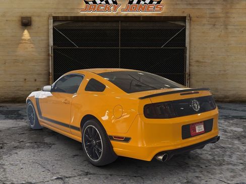 Used 2013 Ford Mustang Boss 302 RWD image 7
