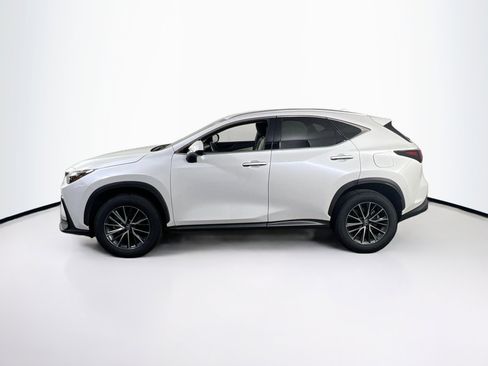 Used 2024 Lexus NX 250 AWD image 8