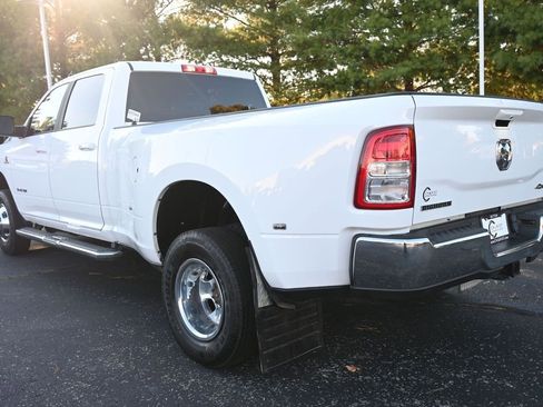 Used 2022 RAM 3500 Big Horn image 4