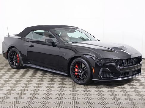 Used 2025 Ford Mustang GT Premium RWD image 48