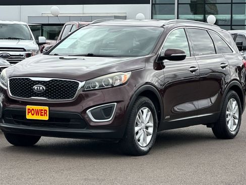 Used 2016 Kia Sorento AWD w/ LX Convenience Package image 8