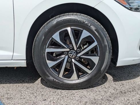 Certified 2022 Volkswagen Jetta S FWD image 11
