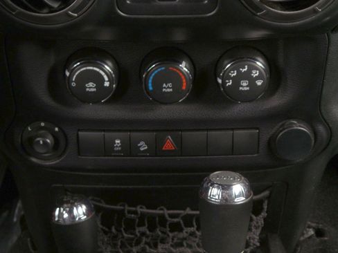 Used 2015 Jeep Wrangler Unlimited Sport w/ Quick Order Package 24S image 9