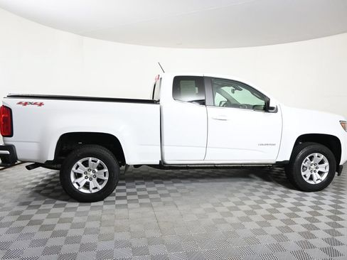 Used 2016 Chevrolet Colorado LT w/ LT Convenience Package AWD/4WD image 8