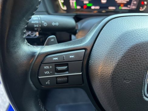 Used 2023 Honda Accord Sport image 15