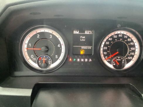 Used 2018 RAM 3500 SLT image 18