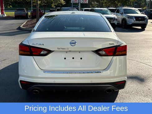 Used 2021 Nissan Altima 2.5 SR w/ SR Premium Package FWD image 6