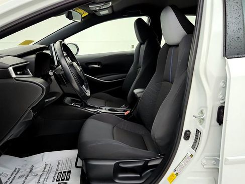 Used 2020 Toyota Corolla SE FWD image 25