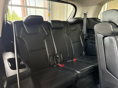 Used 2020 Kia Telluride LX AWD/4WD image 14