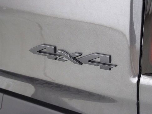 New 2026 RAM 1500 4x4 Crew Cab image 46