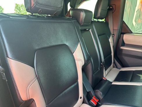 Used 2022 Ford Bronco Wildtrak AWD/4WD image 31