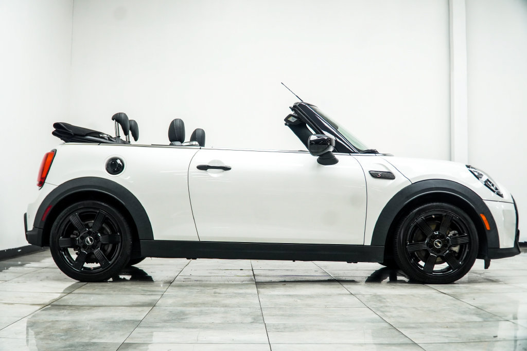 Used 2023 MINI Cooper S FWD image 13