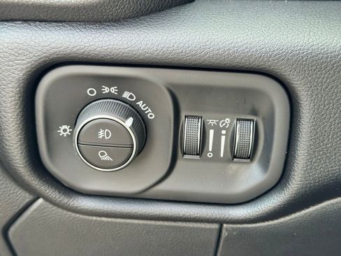 New 2026 RAM 3500 Laramie w/ Max Tow Package AWD/4WD image 28