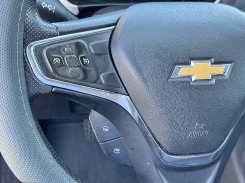 Used 2019 Chevrolet Volt LT FWD image 40