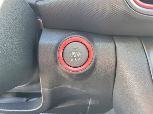 Used 2019 Hyundai Kona Ultimate image 22