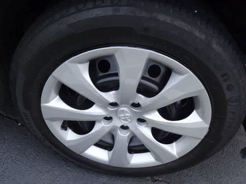Used 2024 Toyota Corolla LE FWD image 24