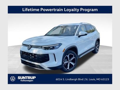 New 2025 Volkswagen Tiguan SE