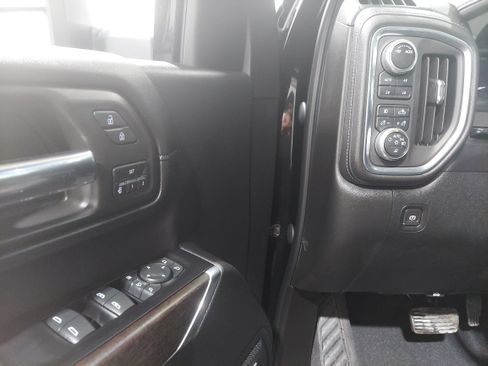Used 2020 GMC Sierra 2500 Denali image 19