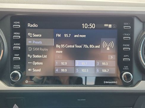 Used 2020 Toyota Tacoma TRD Off-Road image 26