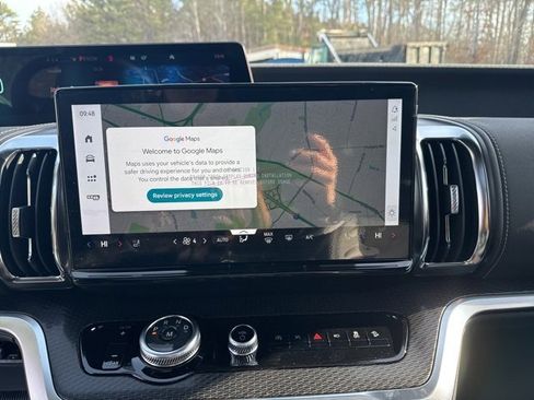 New 2026 Ford Expedition Platinum image 16