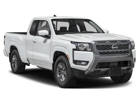 Used 2025 Nissan Frontier SV image 11