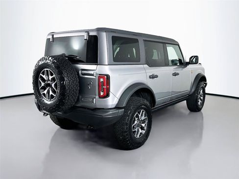 Used 2024 Ford Bronco Badlands AWD/4WD image 13