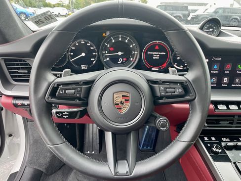 Used 2024 Porsche 911 Carrera 4 image 21
