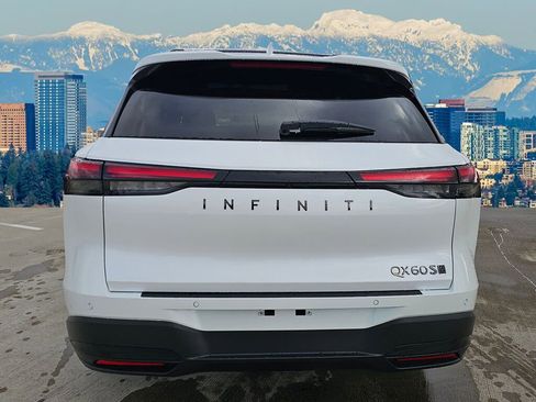 New 2026 INFINITI QX60 Sport w/ Dark Cargo Package image 6