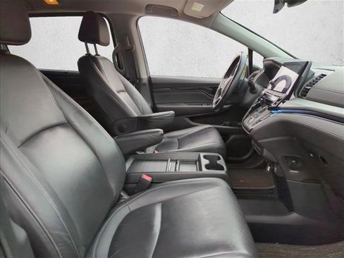 Used 2023 Honda Odyssey Touring image 26