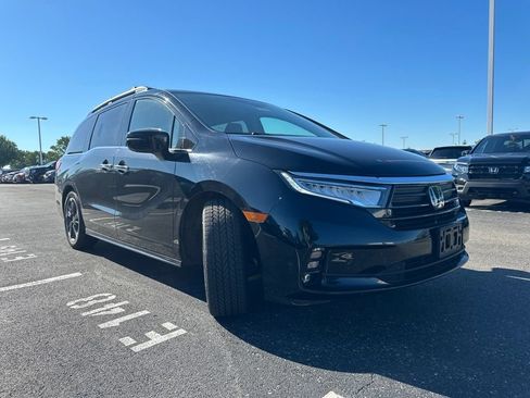 Used 2022 Honda Odyssey Elite image 14