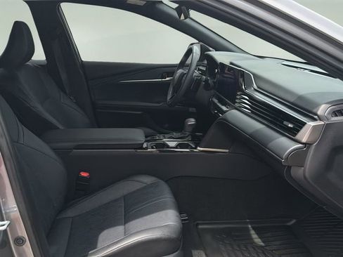 Used 2025 Toyota Camry XSE FWD image 14