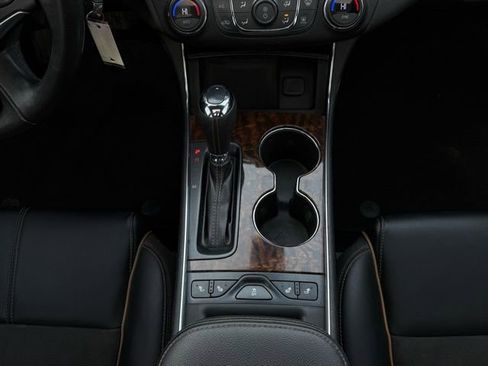 Used 2014 Chevrolet Impala LT image 20