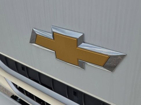 New 2025 Chevrolet Low Cab Forward image 25