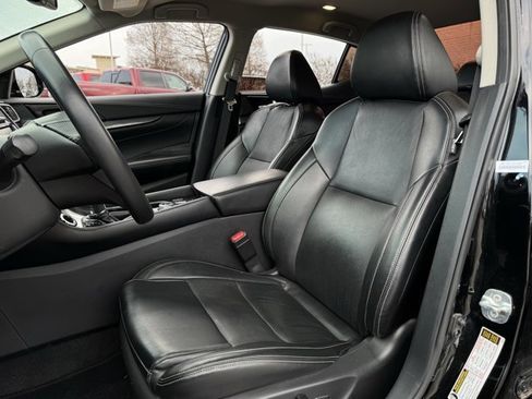 Used 2022 Nissan Maxima SV w/ Floor Mat Group image 28