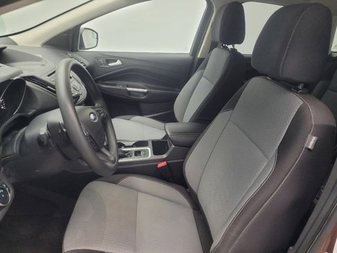 Used 2017 Ford Escape SE w/ SE Cold Weather Package AWD/4WD image 17