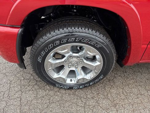 New 2026 RAM 1500 Big Horn AWD/4WD image 22