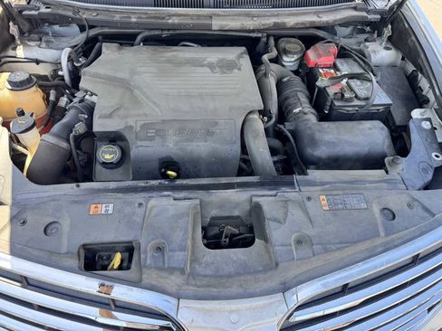 Used 2017 Lincoln MKT AWD w/ Technology Package image 22