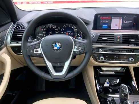 Used 2019 BMW X3 xDrive30i w/ Premium Package image 5