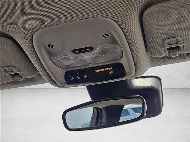 Certified 2023 Chevrolet Bolt EUV LT w/ Convenience Package FWD image 21